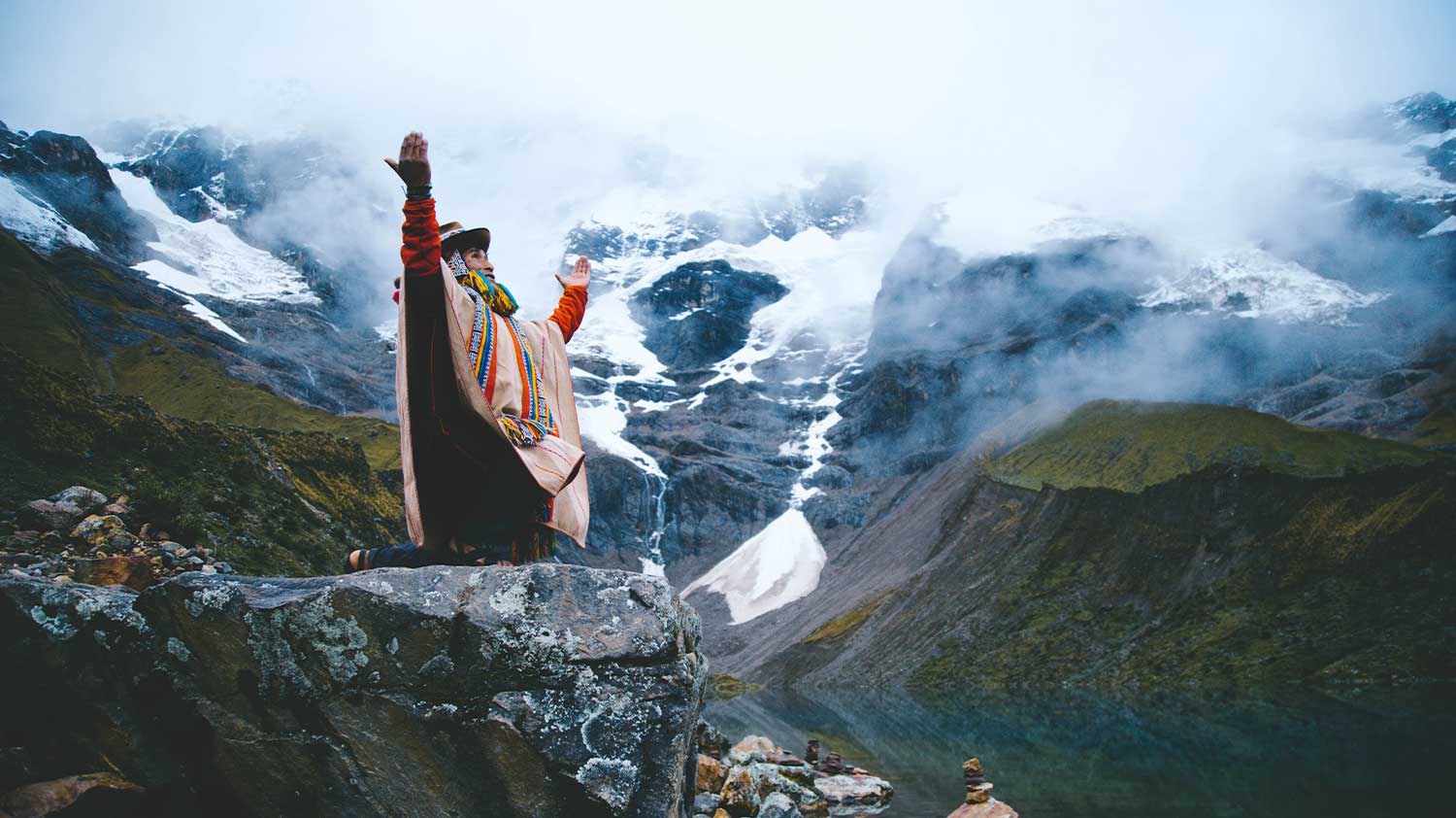 Couple enjoying nature at Humantay lake